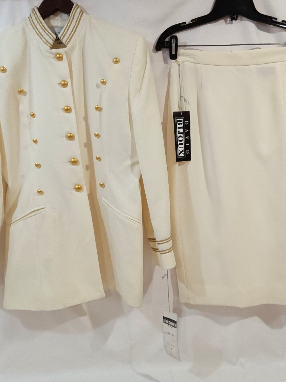 David Bijoux Size 6 Women Vintage Skirt Suit 2 Piece Outfit NWT Eggshell White